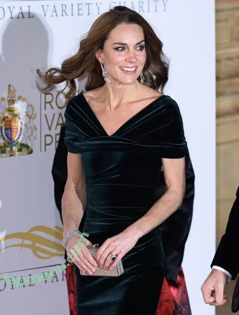 PrincessWales nude photo #0107 (Catherine / Kate Middleton / _kate_middleton_royal)