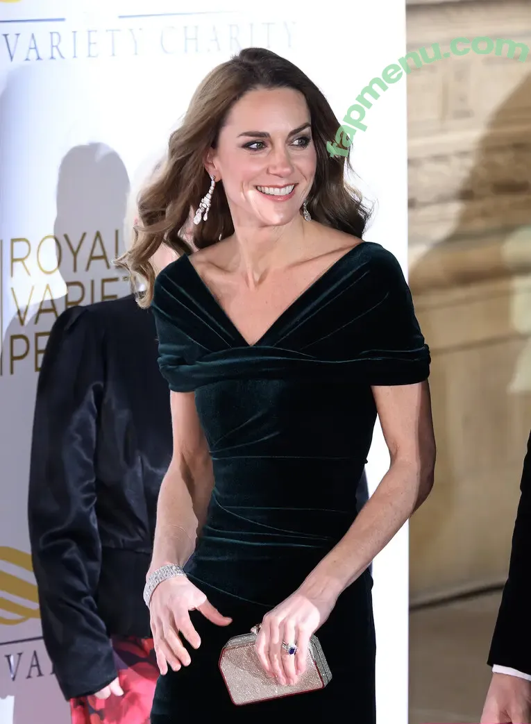 PrincessWales nude photo #0109 (Catherine / Kate Middleton / _kate_middleton_royal)