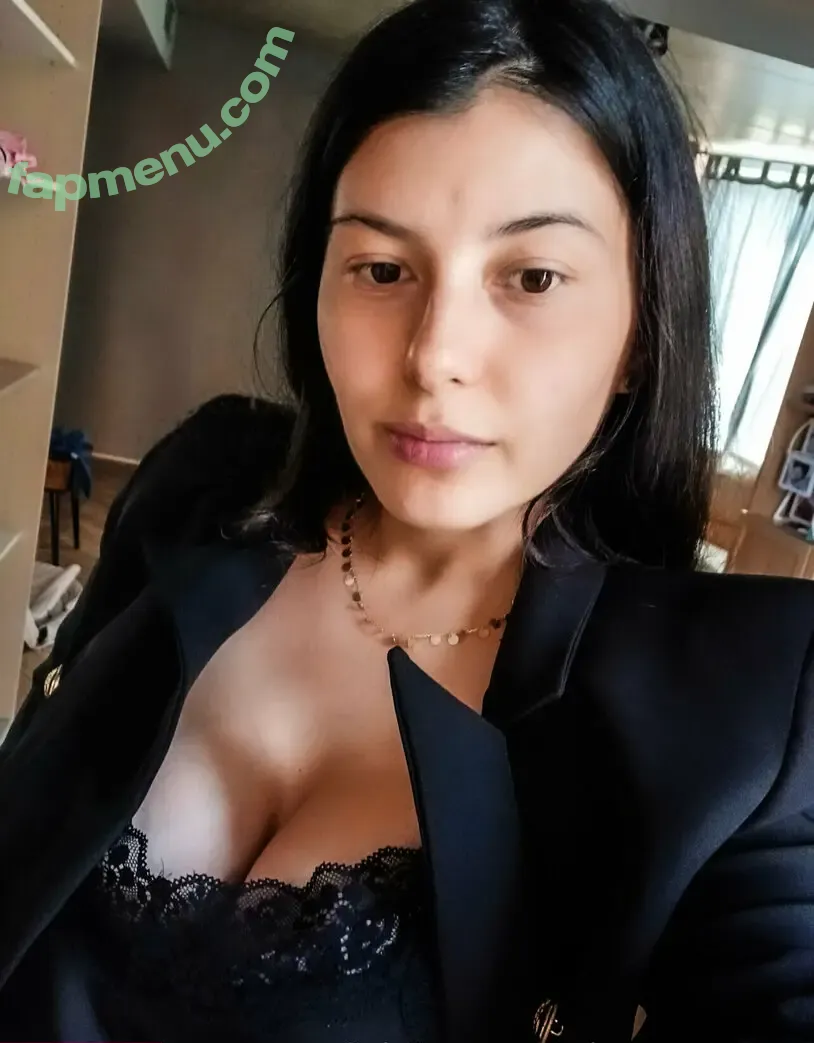princesszenaxxx nude photo #0099 (princesszeegirl)