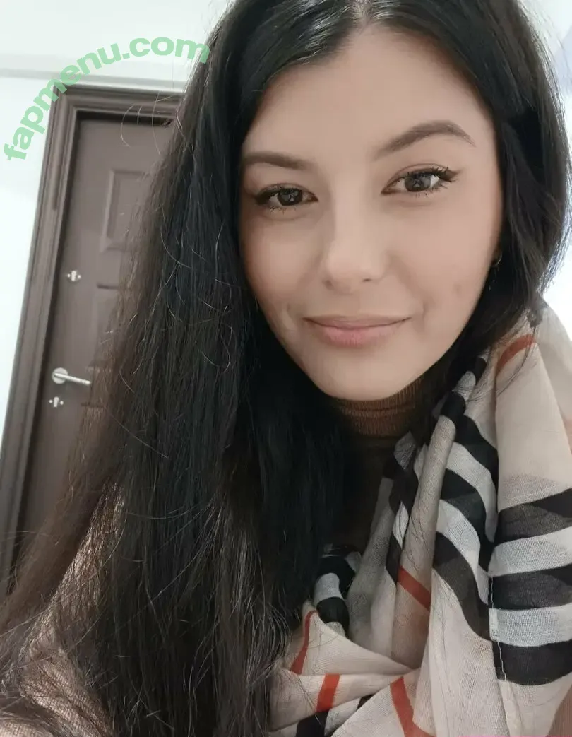 princesszenaxxx nude photo #0116 (princesszeegirl)