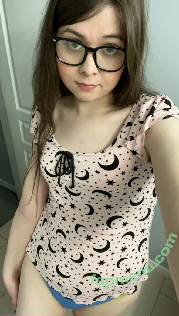PrincessZoey nude photo #0018 (princesszoey97)