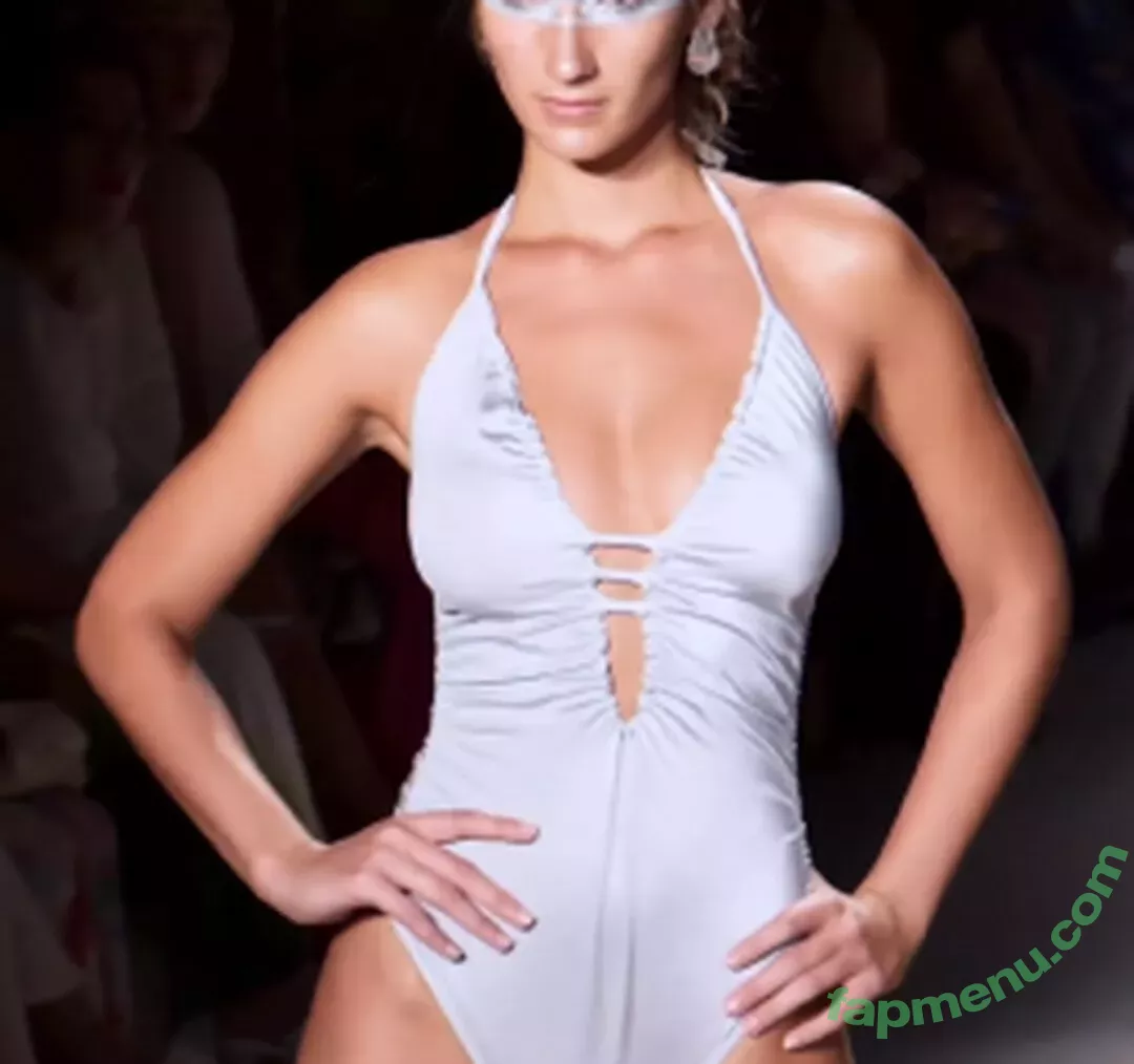 Priscilla Ricart nude photo #1974 (priricart / priscillaricart)