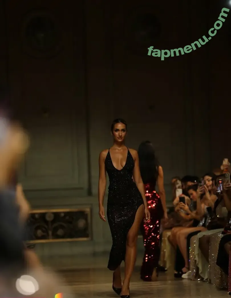 Priscilla Ricart nude photo #2543 (priricart)