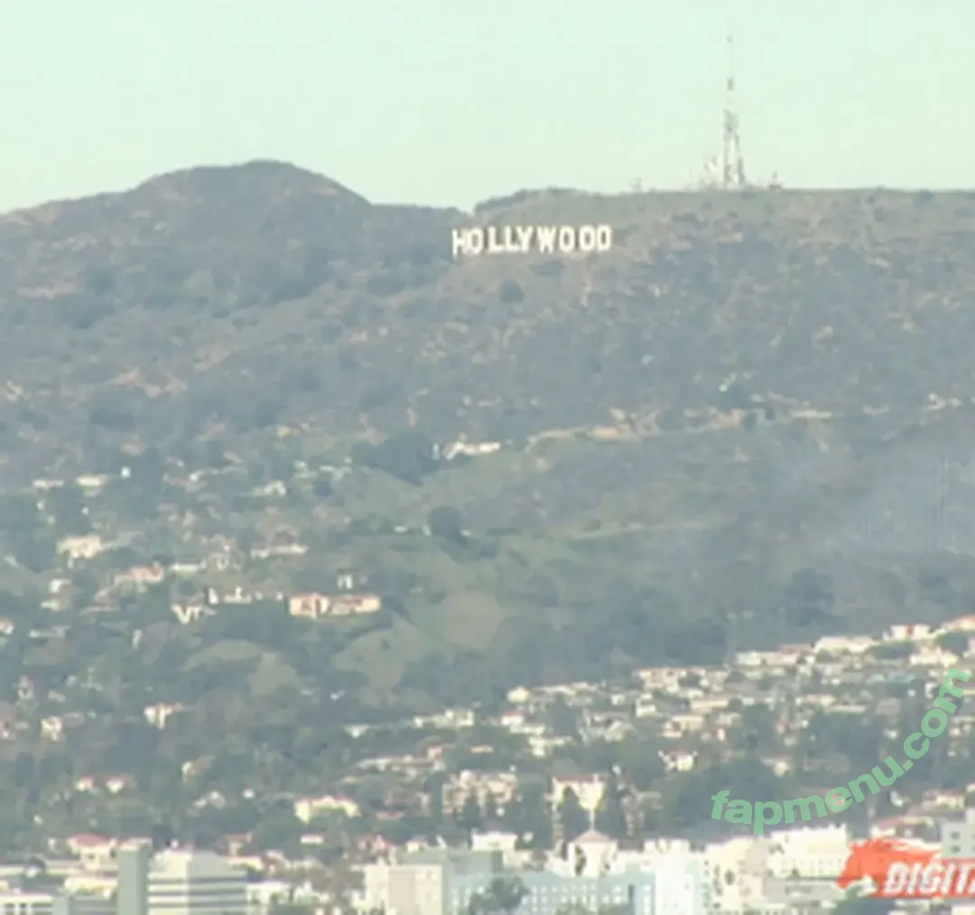 Priya Anjali Rai nude photo #0666 (priya_rai_xoxo / priyaanjalirai)