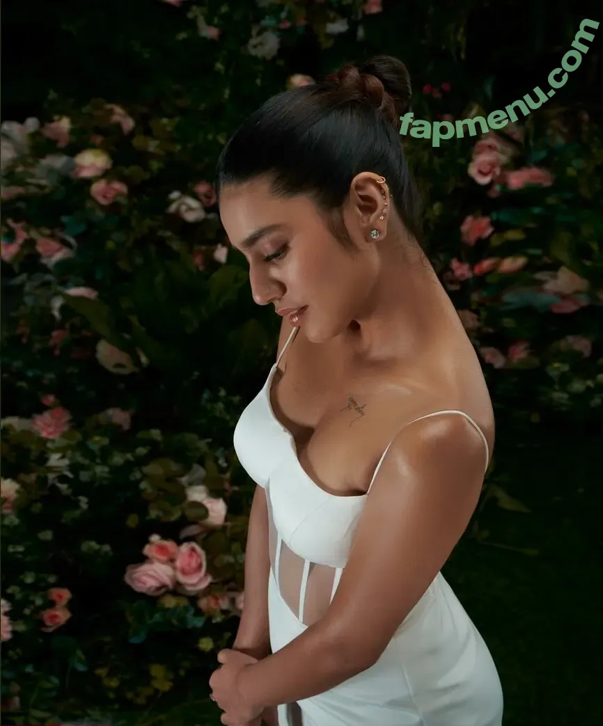 Priya Prakash Varrier nude photo #0093 (priya.p.varrier)
