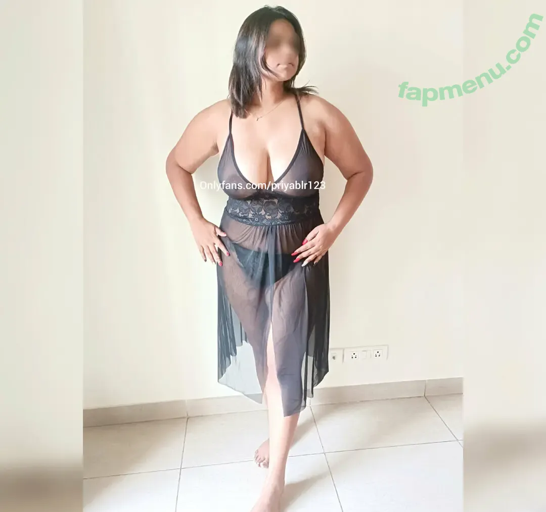 priyablr123 nude photo #0096 (priyatakur123)