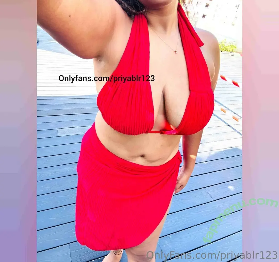 priyablr123 nude photo #0104 (priyatakur123)