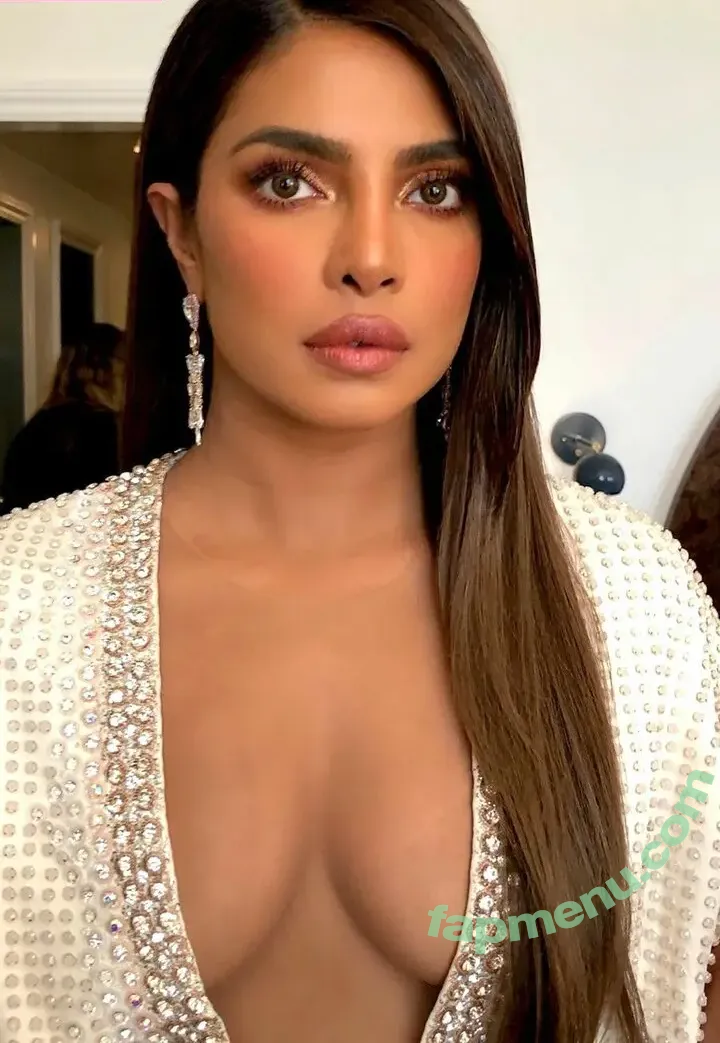 priyanka nude photo #0007 (priyanka)
