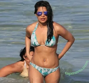 Priyanka Chopra / priyankachopra nude photo #0179