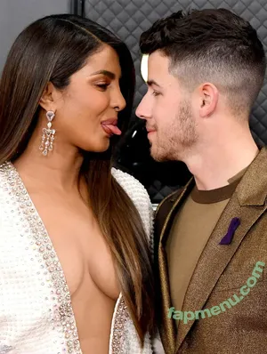 Priyanka Chopra / priyankachopra nude photo #0191