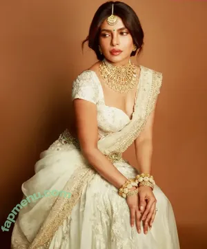 Priyanka Chopra / officialsherlynchopra / priyankachopra nude photo #0272