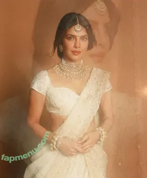 Priyanka Chopra / officialsherlynchopra / priyankachopra nude photo #0273