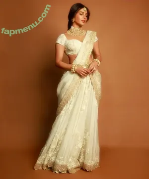 Priyanka Chopra / officialsherlynchopra / priyankachopra nude photo #0276