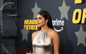 Priyanka Chopra / officialsherlynchopra / priyankachopra nude photo #0291