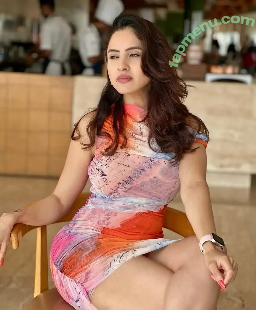 Priyanka Kholgade nude photo #0011 (Priyanka Kholgade)