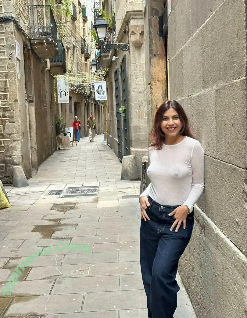 Priyanka Prateek nude photo #0057 (itspriyanka_P / itspriyankaprateek)