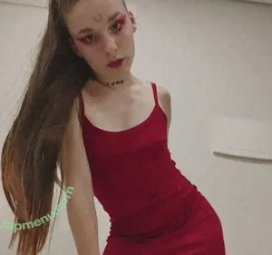 profana nude photo #0153