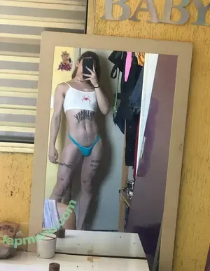 profana nude photo #0156