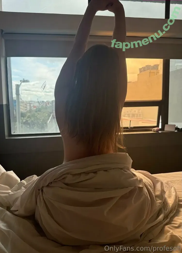 profesofi nude photo #0004 (profesofi.cl)