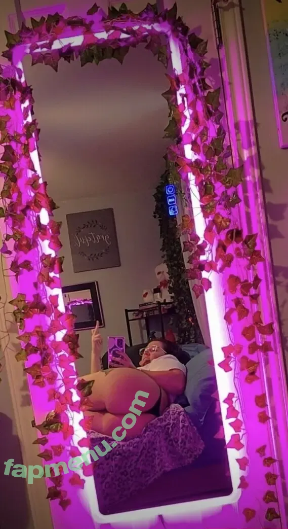 Professional_Snacker nude photo #0030 (prof_snacker)