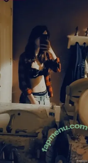 property_rosegold / rosegold nude photo #0022