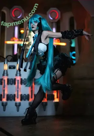 prototype.fox / Shay / prototypef0x nude photo #0041