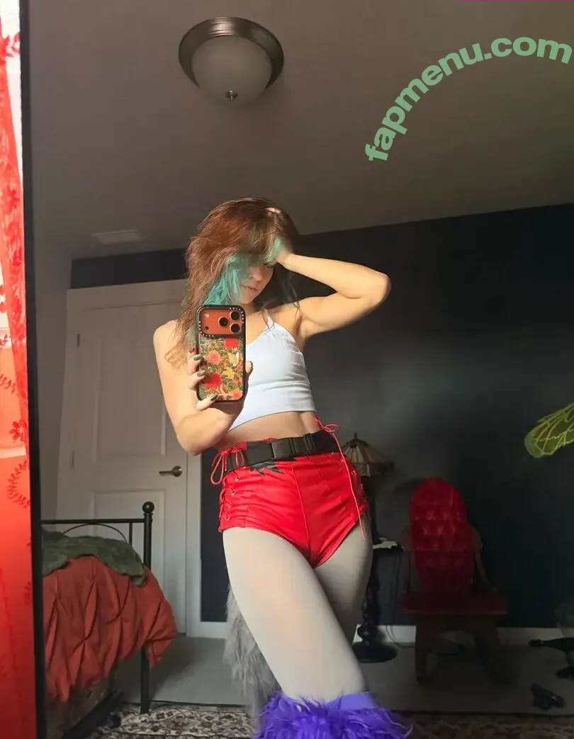 prototype.fox nude photo #0028 (Shay / prototypef0x)