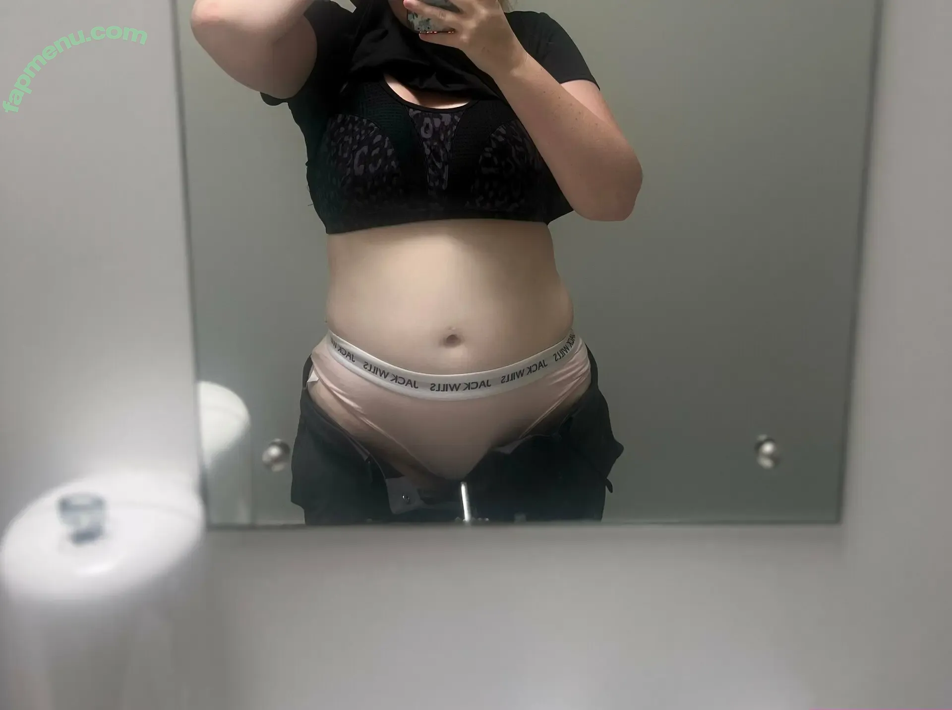prprincesswolf nude photo #0028 (prprincesswolf)