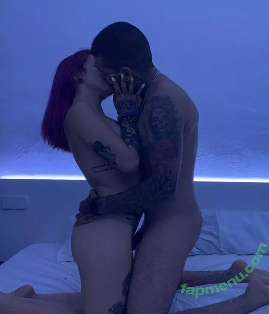 prvega28 nude photo #0091 (Vega / prveegaa28)