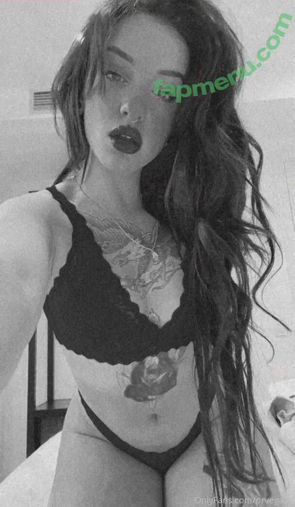 prvega28 nude photo #0108 (Vega / prveegaa28)