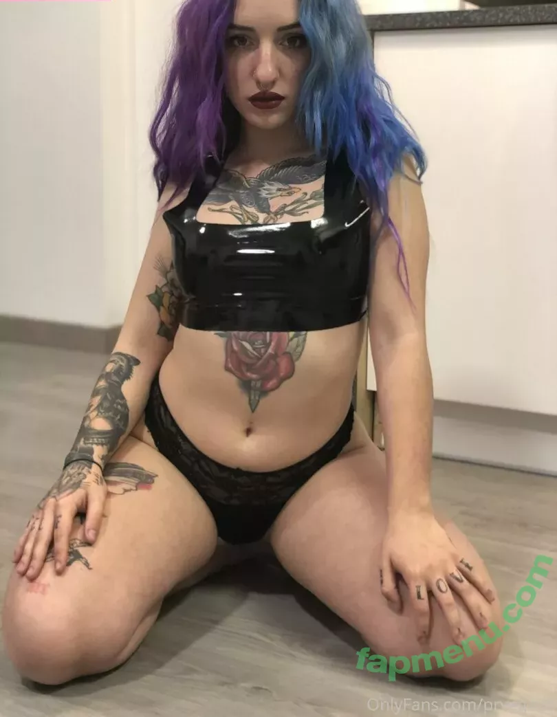 prvega28 nude photo #0115 (Vega / prveegaa28)