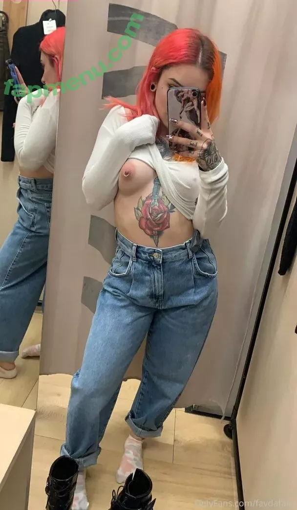 prvega28 nude photo #0206 (Vega / prveegaa28)