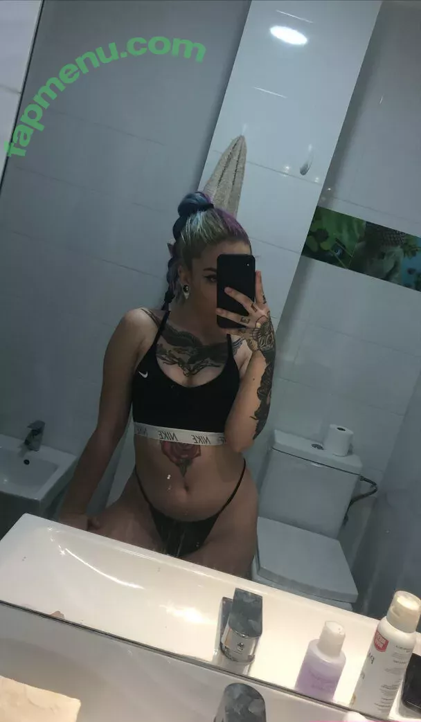 prvega28 nude photo #0401 (Vega / prveegaa28)