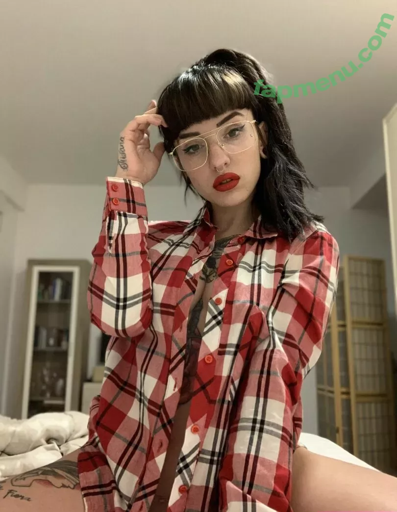 prvega28 nude photo #0435 (Vega / prveegaa28)