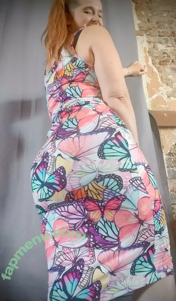 ptitemeli nude photo #0042 (petitemeli__)