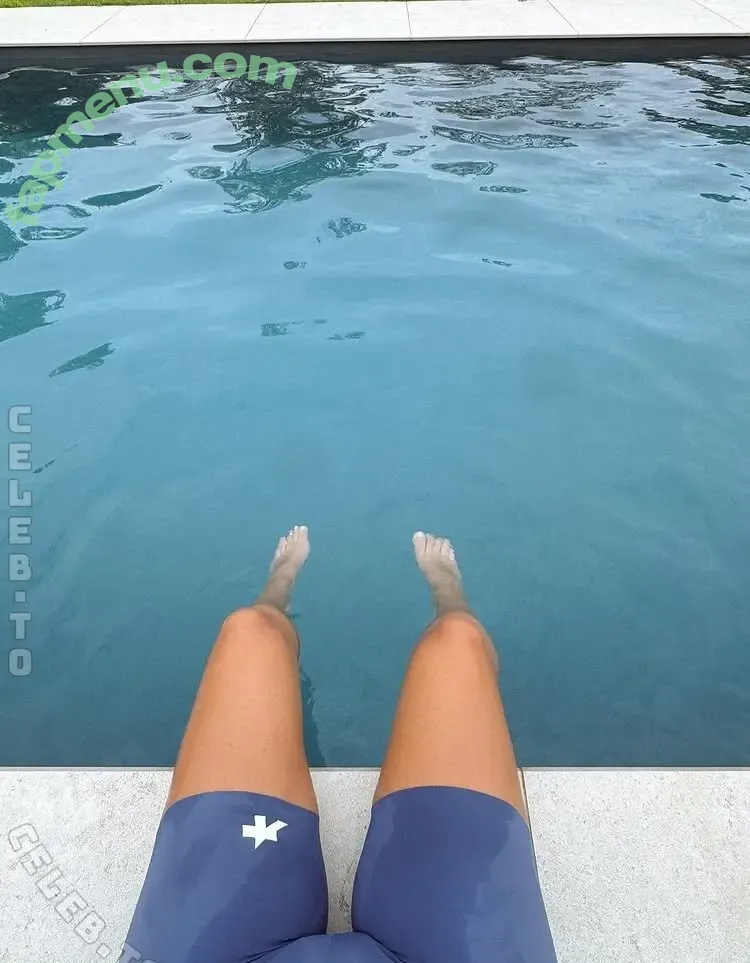 Puck Moonen nude photo #0190 (moonenpuck / puckmoonen)