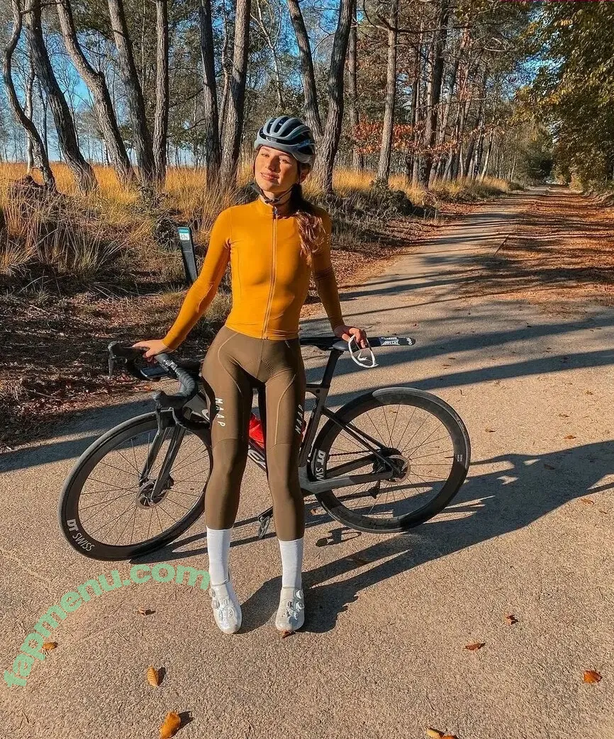 Puckmoonen nude photo #0123 (Puck Moonen)