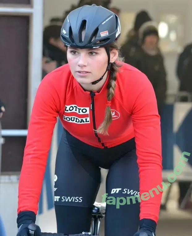 Puckmoonen nude photo #0137 (Puck Moonen)