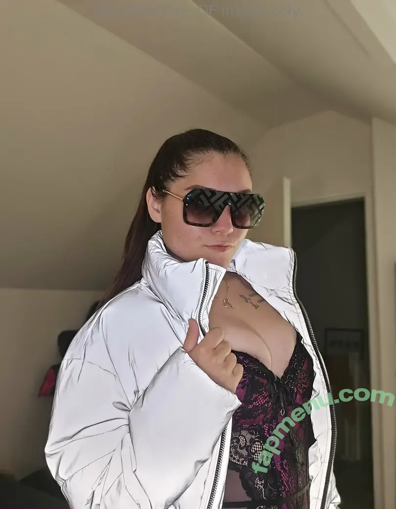 pufferwife nude photo #0002 (pufferwifey)