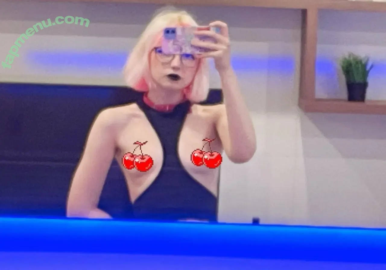 Pumpkin Pie nude photo #0072 (fairypie / ollwen / pumpkinpiepitbull)