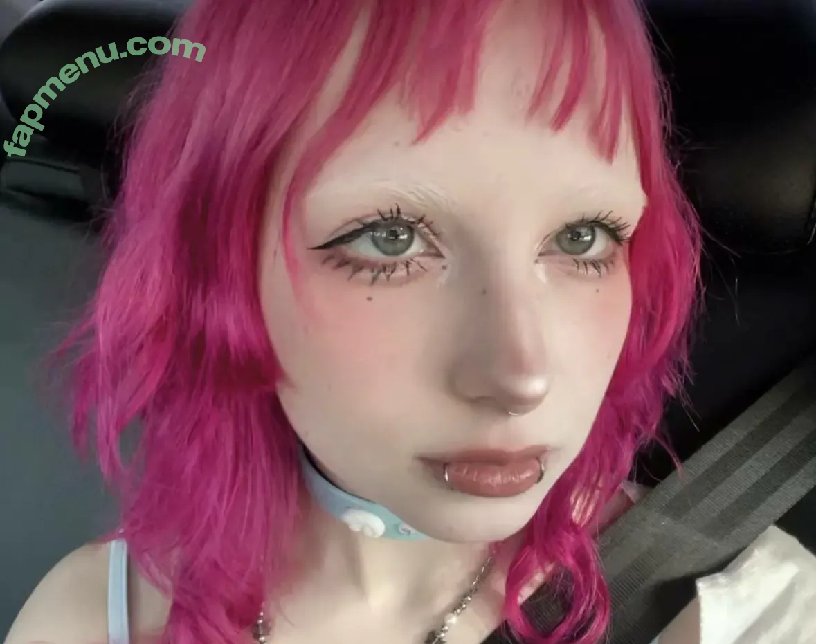 Pumpkin Pie nude photo #0099 (fairypie / ollwen / pumpkinpiepitbull)