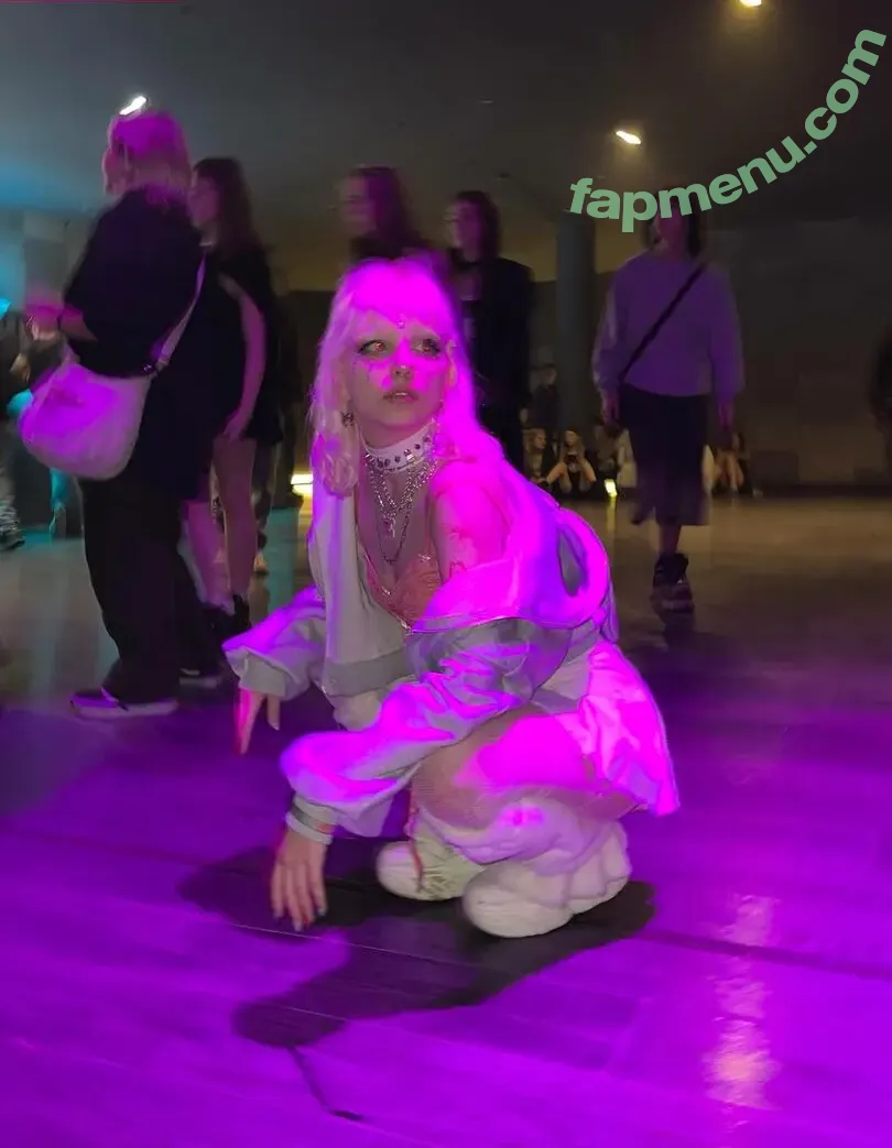 Pumpkin Pie nude photo #0294 (fairypie / ollwen / pumpkinpiepitbull)