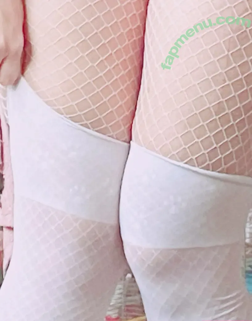 Pumpkin Pie nude photo #0421 (fairypie / ollwen / pumpkinpiepitbull)