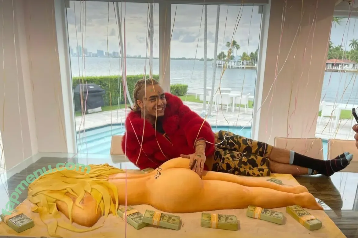 pumpsfreeplayhouse nude photo #0001 (pumpsplayhouse)