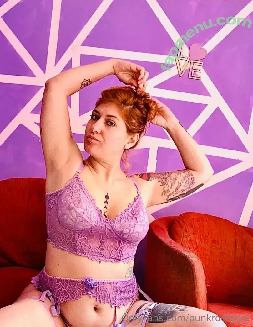 punkrocksoul nude photo #0050 (punkrocksoul_)