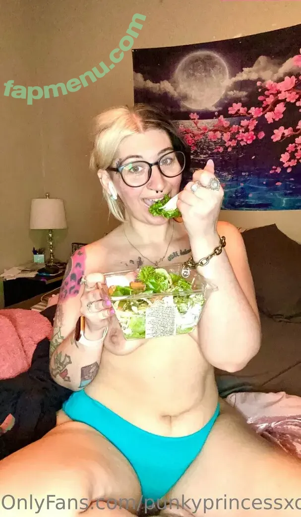 punkyprincessxofree nude photo #0031 (punkyprincessxofree)