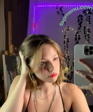  nude photo #0005