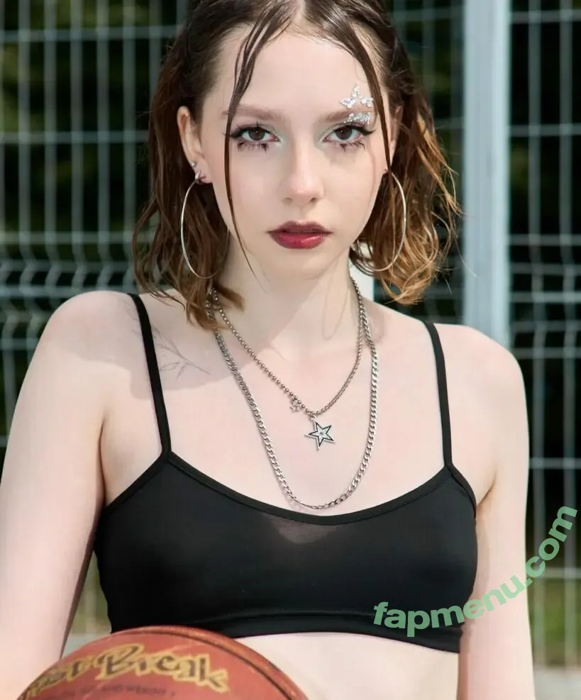 Pupka_Anupka nude photo #0004 (Pupka_Anupka)