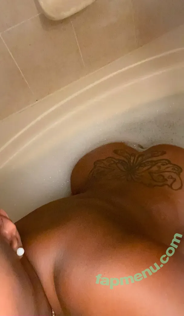 purethickdominican nude photo #0003 (purethickdominican)