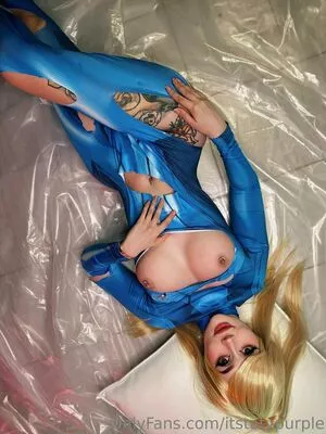purple_bitch / hotpurpletaty / itstatypurple / lure_lady nude photo #0696